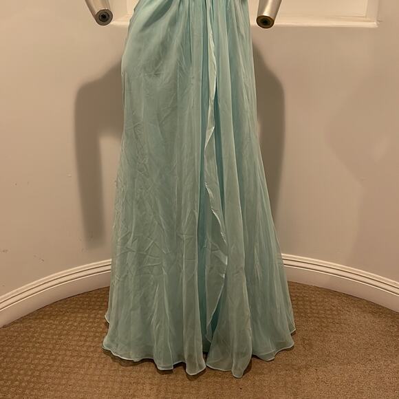 Amelia Couture Strapless Chiffon Gown Train Detail Blue Size 10 - Picture 6 of 14